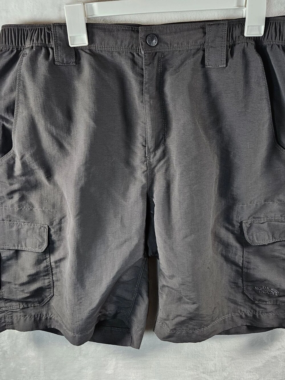 The North Face Cargo Shorts Nylon Elastic Waist Gray Men's Size Large
